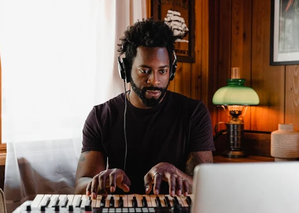 Keyboard Lesson