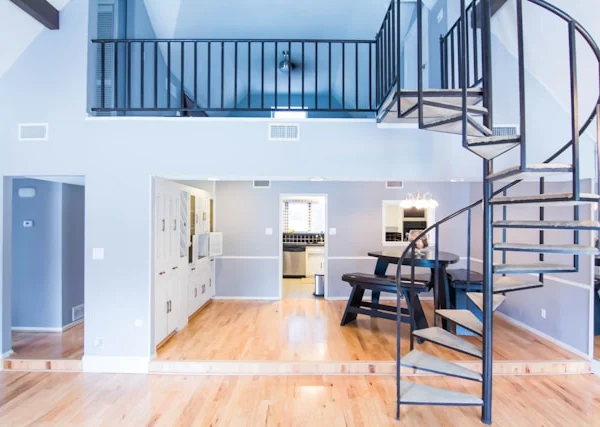 Service Apartment
